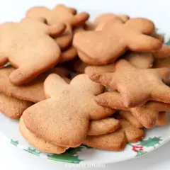 Jak upiec ciastka korzenne jak ze sklepu – prosty przepis na idealny smak