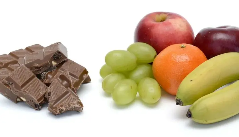 Ile kalorii ma jeden cukierek czekoladowy? Sprawdź, jak wpływa na dietę!
